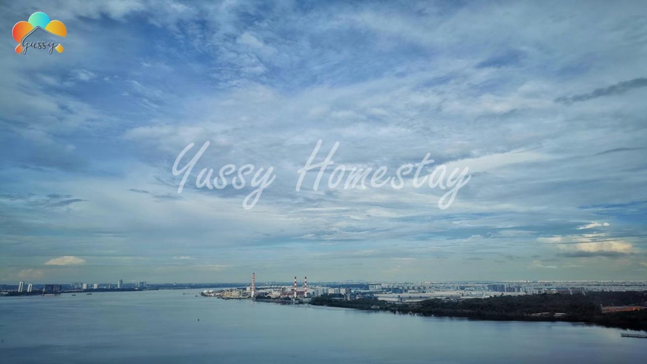 Yussy 2 Bedroom Sea View Condo At R&F Princess Cove Johor Bahru Exterior photo