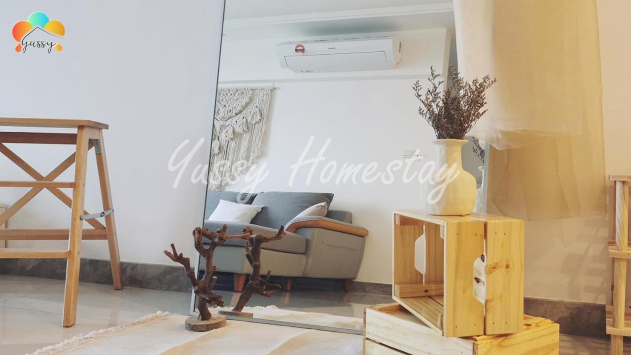 Yussy 2 Bedroom Sea View Condo At R&F Princess Cove Johor Bahru Exterior photo