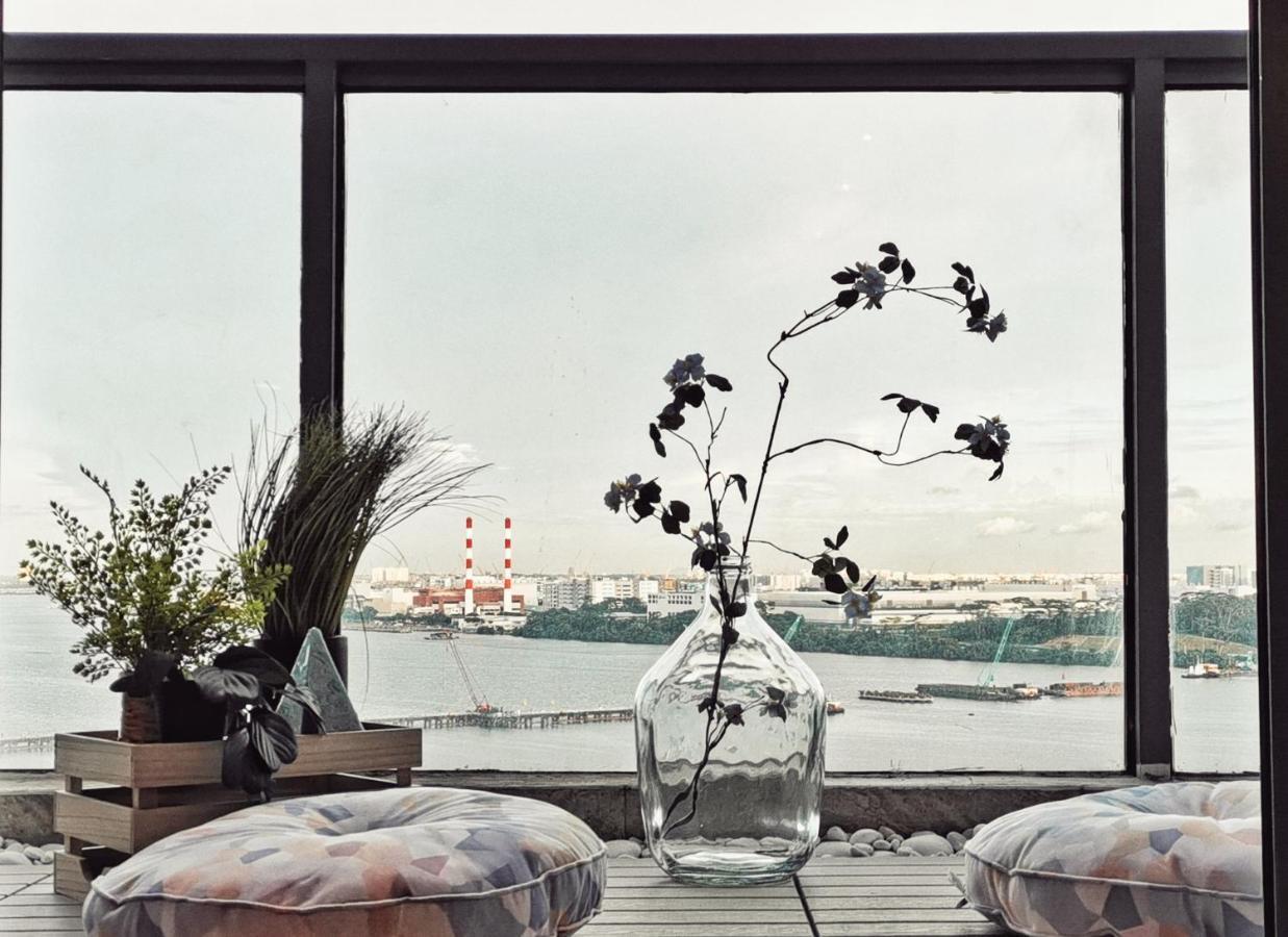 Yussy 2 Bedroom Sea View Condo At R&F Princess Cove Johor Bahru Exterior photo